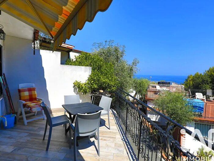 Casa con 5 locali in vendita in Via Aurelia Ovest, Diano Marina