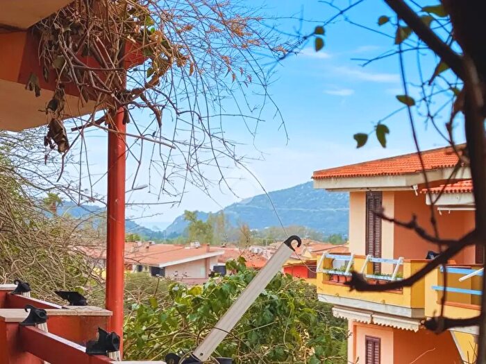 Casa quadrilocale in vendita in Via Satta, Villasimius