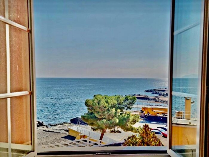 Appartamento trilocale in affitto in Calata del Porto, Centro, Santa Margherita Ligure