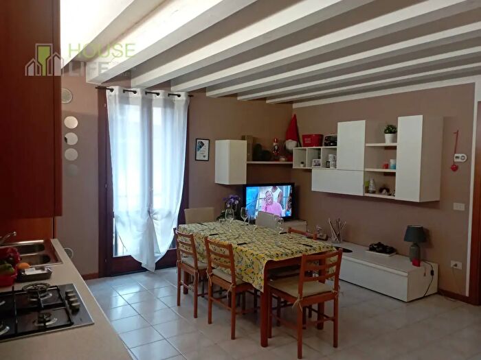 Appartamento bilocale in vendita in Via Liston San Gaetano, Malo