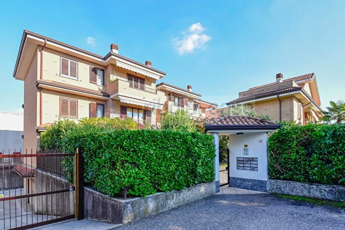 Appartamento quadrilocale in vendita in Seregno