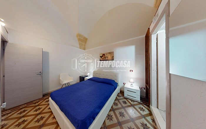 Casa trilocale in vendita in Via Roma, Muro Leccese