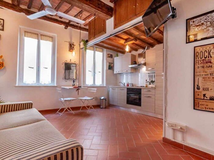 Appartamento monolocale in affitto in Ovile San Francesco, Siena