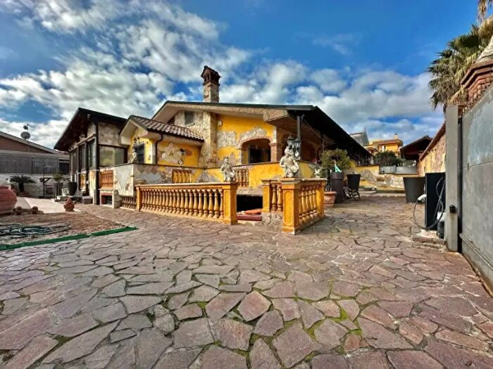 Casa con 6 locali in vendita in Via Turrivalignani, Roma