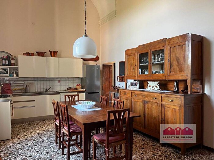 Appartamento quadrilocale in affitto in Via Da Porto, Dueville