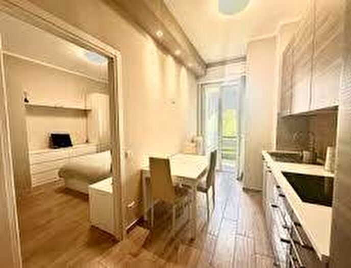 Appartamento bilocale in affitto in Via Monte Rosa, Monte Rosa Lotto, Milano