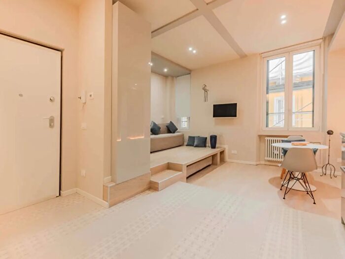Appartamento monolocale in affitto in Viale Piceno, Milano