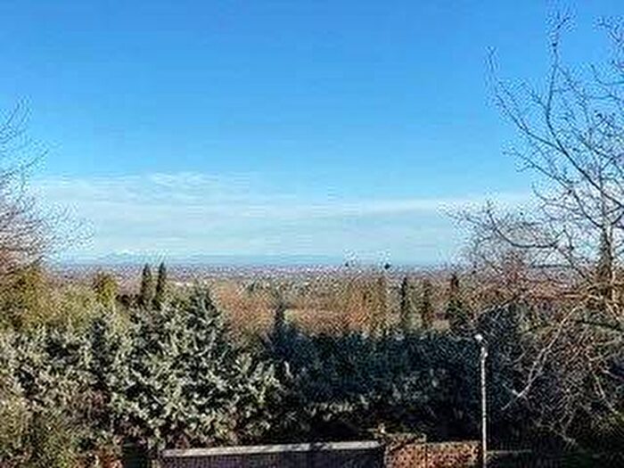 Casa con 6 locali in affitto in Sala Baganza, Centro