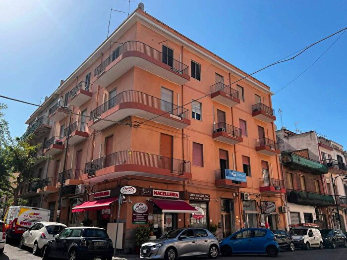 Appartamento quadrilocale in affitto in Via Giuseppe de Nava, Pineta Zerbi, Reggio Calabria
