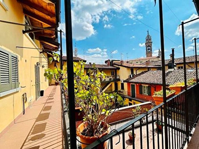 Appartamento trilocale in affitto in Via Adua, Stezzano