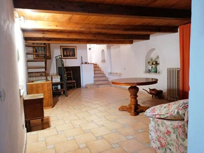 Appartamento trilocale in vendita in Via San Sebastiano, Vasanello