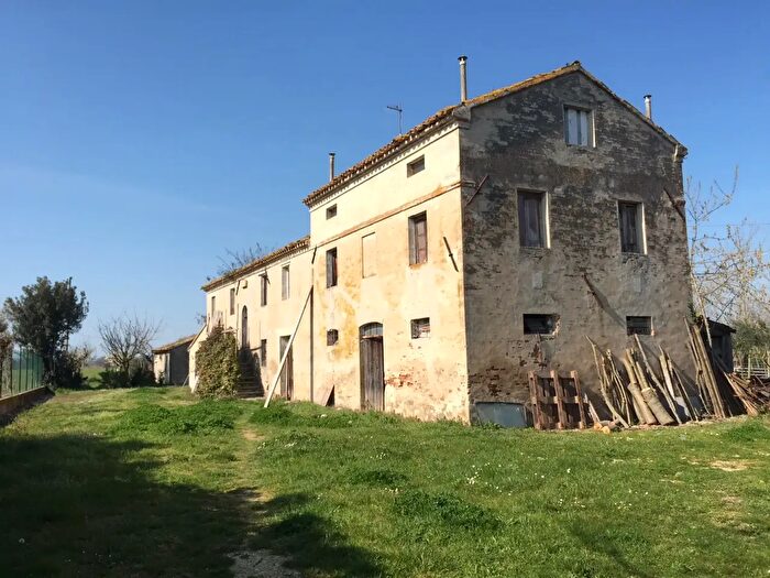 Casa con 10 locali in vendita in San Bernardo, Chiaravalle