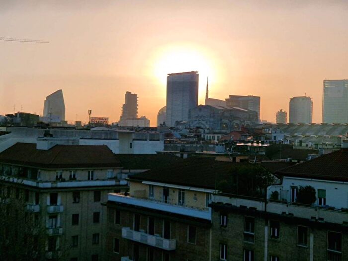 Appartamento bilocale in affitto in Via Giovanni Pierluigi da Palestrina, Centrale, Milano