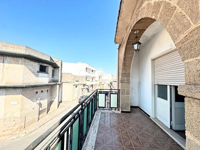 Casa con 5 locali in vendita in Via Immacolata, Sava