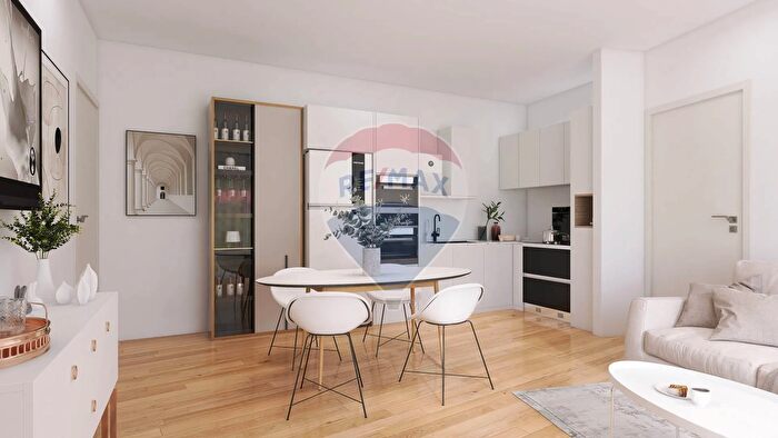 Appartamento trilocale in vendita in Via Caduti della Liberazione, Uboldo