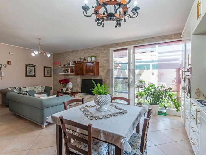 Appartamento quadrilocale in vendita in Via Enna a, Melilli