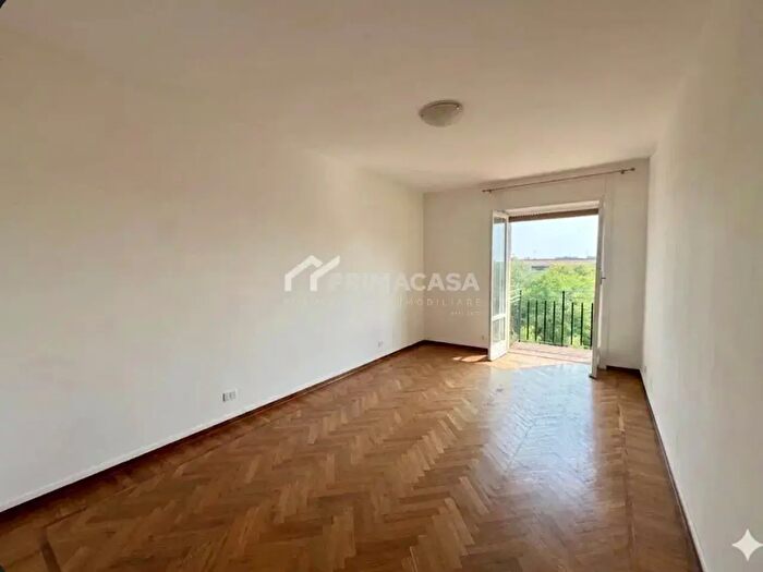 Appartamento bilocale in vendita in Piazza Insubria, Milano