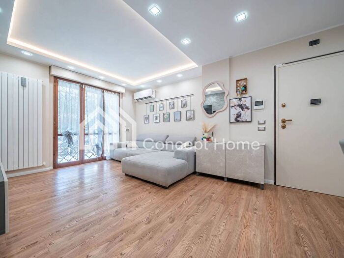 Appartamento quadrilocale in vendita in Viale Franco Angeli, Tor Sapienza La Rustica, Roma