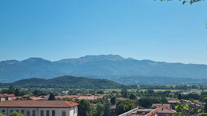 Casa trilocale in vendita in Cairoli, Contigliano