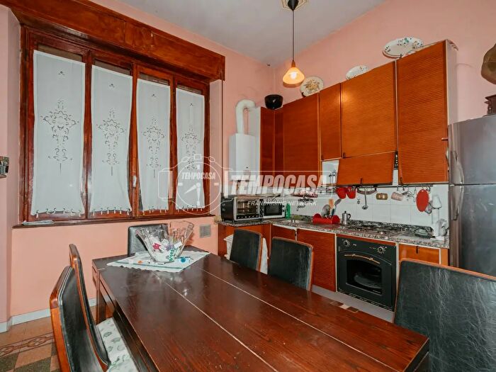 Appartamento quadrilocale in vendita in Via Santa Maria, Vigevano