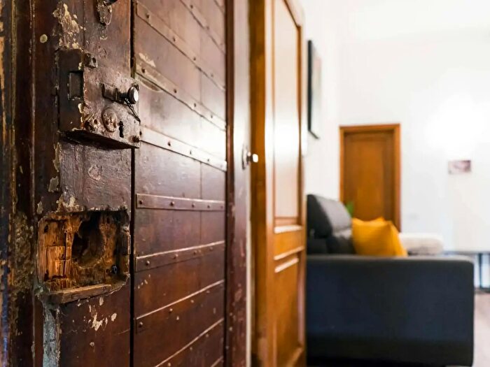 Appartamento monolocale in affitto in Via Ricasoli, Firenze