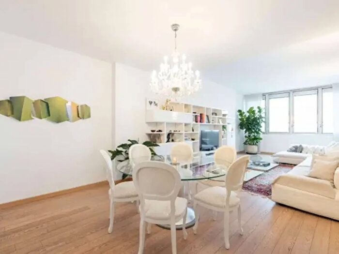 Appartamento quadrilocale in vendita in Piazza della Repubblica, Milano