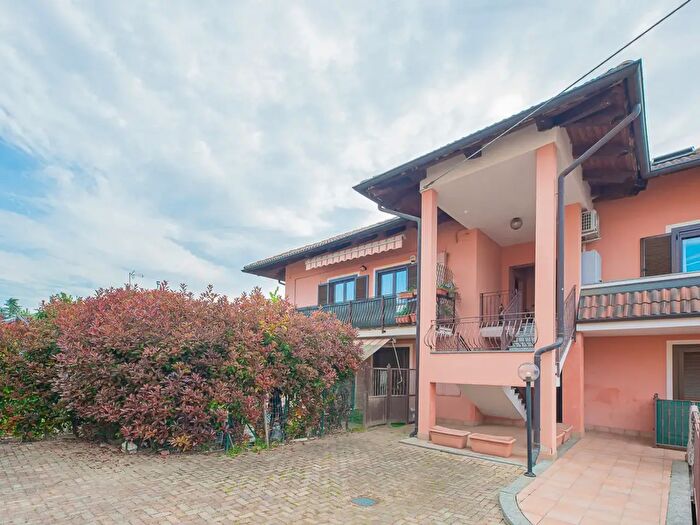 Appartamento trilocale in vendita in Via Gobetti Piero, Alpignano