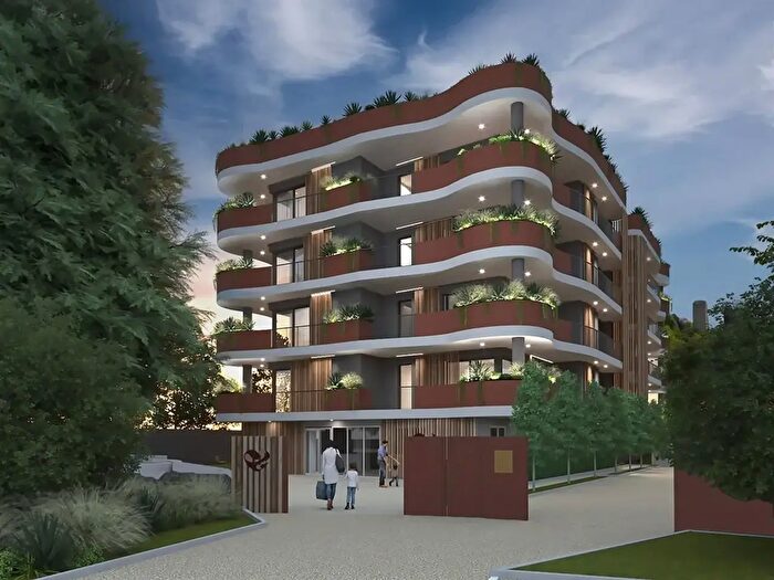 Appartamento trilocale in vendita in Via Mazzini, Cisano Bergamasco