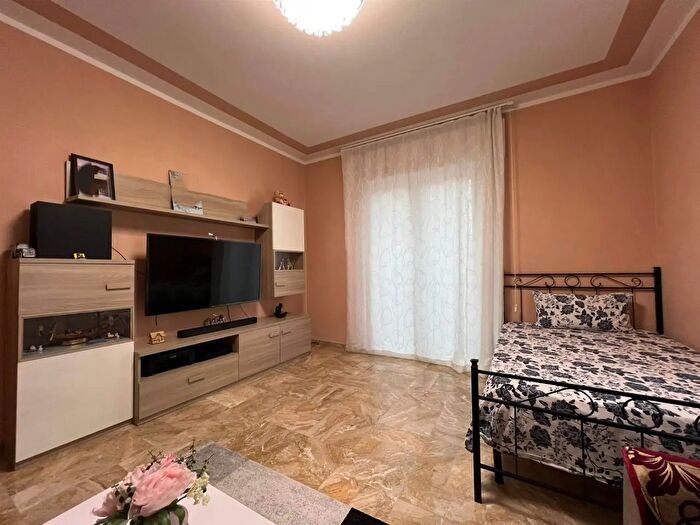 Appartamento con 6 locali in vendita in Via Gioacchino Rossini, Montecchio Maggiore