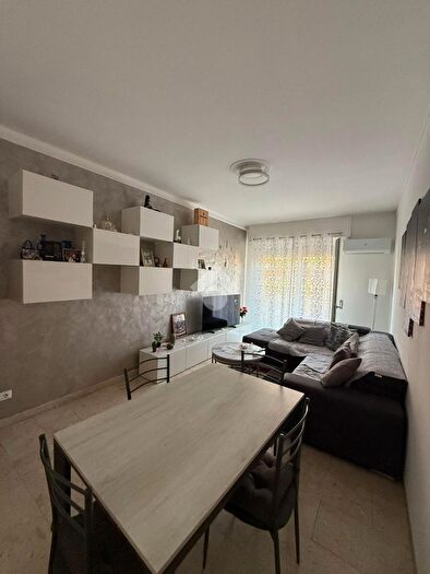 Appartamento quadrilocale in vendita in Via XXV Aprile, Cogorno