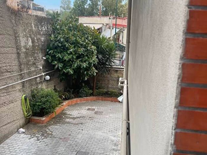 Appartamento quadrilocale in affitto in Via Nino Bixio, Fuorigrotta, Napoli