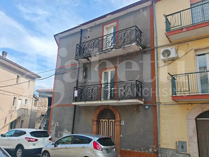 Casa quadrilocale in vendita in Strada Provinciale Nunziata Lunga, Venafro
