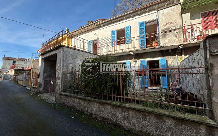 Appartamento con 5 locali in vendita in Via Giuseppe Garibaldi, Rosignano Monferrato