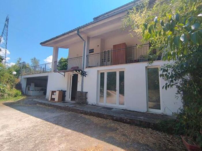 Appartamento trilocale in vendita in Via Falasca, Cassino