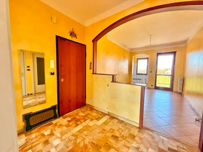 Appartamento trilocale in vendita in Via degli Alpini, Caselle Torinese