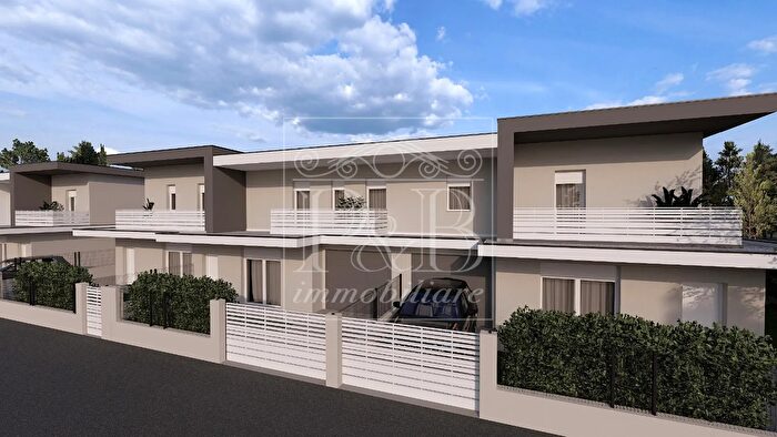 Casa quadrilocale in vendita in Via San Filastrio, Torbole Casaglia