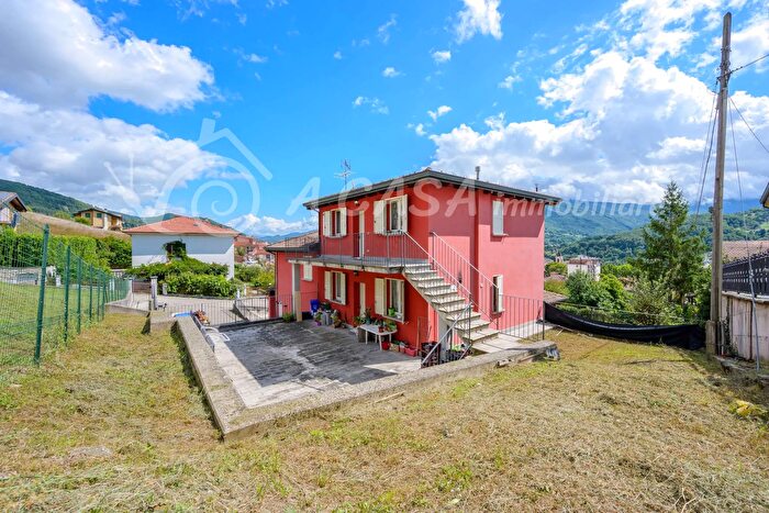 Casa con 6 locali in vendita in Via Sandro Pertini, Borgo Val Di Taro