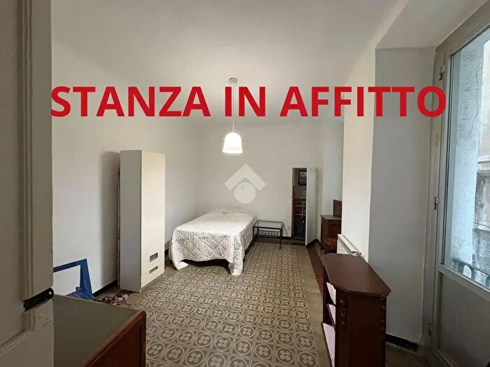 Appartamento monolocale in affitto in Via di S Bernardo, Genova