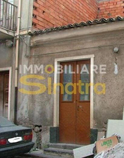 Casa trilocale in vendita in Via Coniglio, Paterno