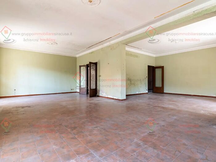 Appartamento quadrilocale in vendita in Siracusa