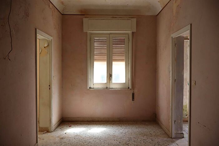 Appartamento trilocale in vendita in Via Zaccheria, Marsala