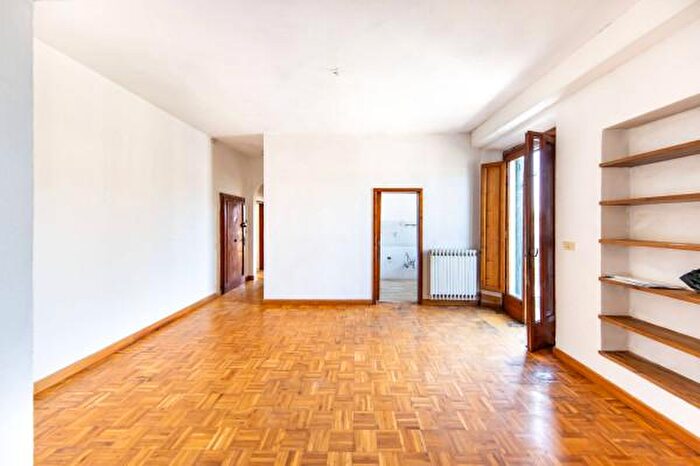 Appartamento quadrilocale in vendita in Via Guglielmo Marconi, Pescia