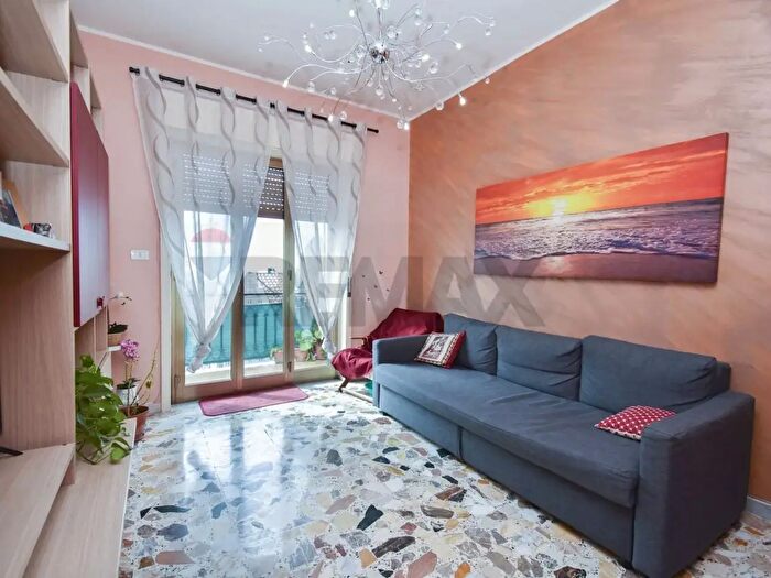 Appartamento trilocale in vendita in Via Salvatore Quasimodo, Belpasso