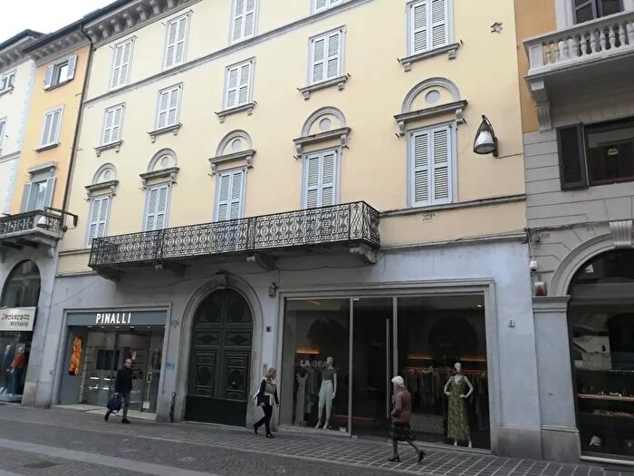 Appartamento monolocale in affitto in Via Vittorio Emanuele II, Monza