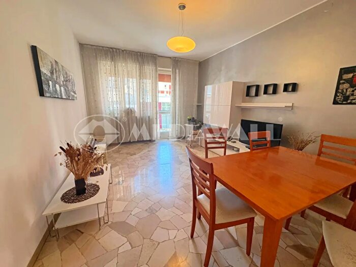Appartamento con 7 locali in vendita in Via Roggiuzzole, Pordenone