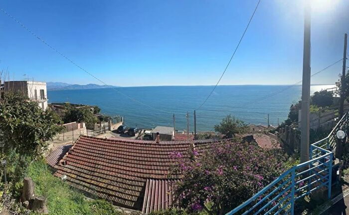 Casa trilocale in vendita in Terracina