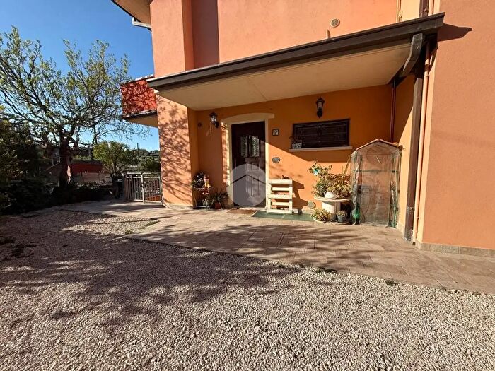 Casa trilocale in vendita in Sda Nazionale Flaminia, Fano