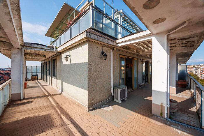 Appartamento con 5 locali in vendita in Via Ormea, Torino