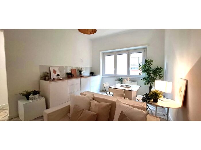 Appartamento bilocale in vendita in Via Flaminia Nuova, Roma