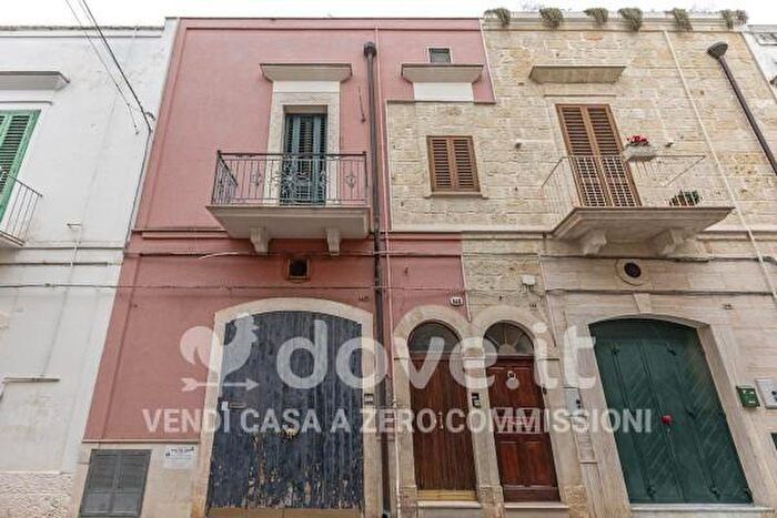 Appartamento bilocale in vendita in Via Tripoli, Mola Di Bari